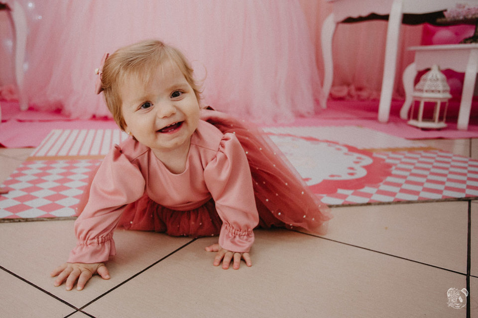 HELENA - 1 ANO HELENA - 1 ANO